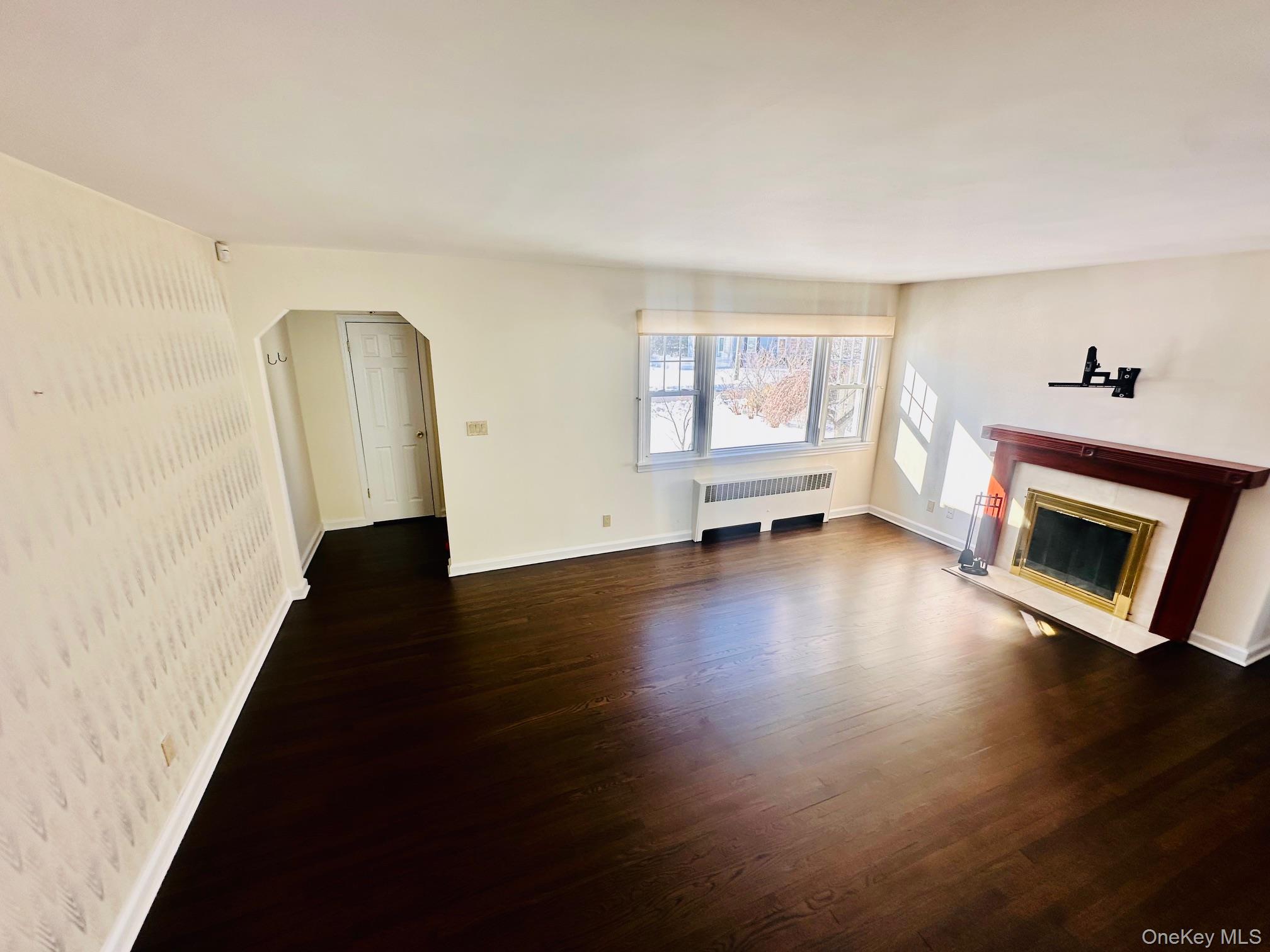 #17 photo, 11 W Glen Avenue, Port Chester , NY 10573