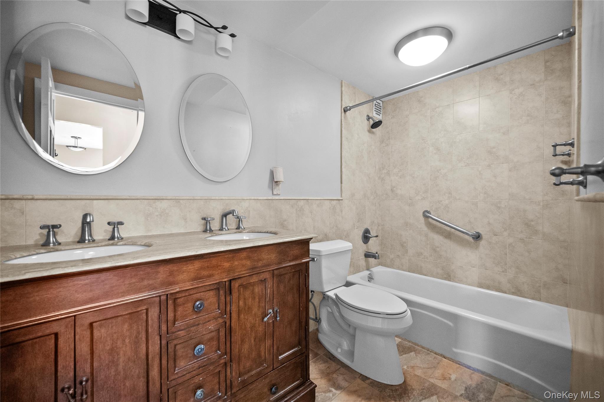 #19 photo, 80 E Hartsdale Avenue, 纽约州 Hartsdale , NY 10530