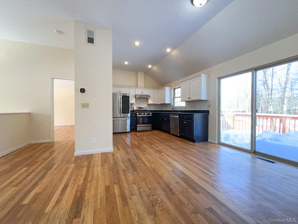 #3 photo, 2 Fieldstone Drive, New Paltz , NY 12561