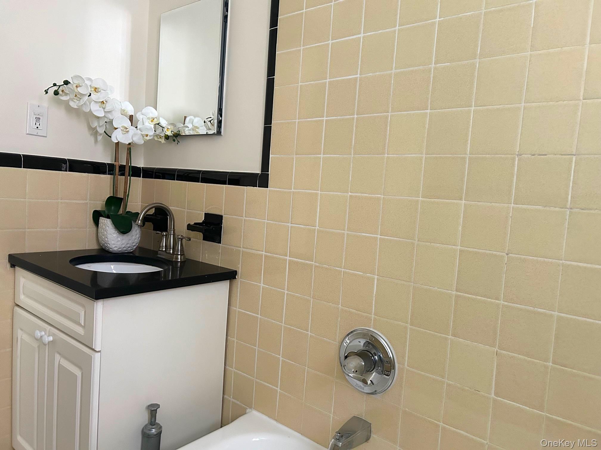 #19 photo, 90 BRYANT Avenue, White Plains , NY 10605