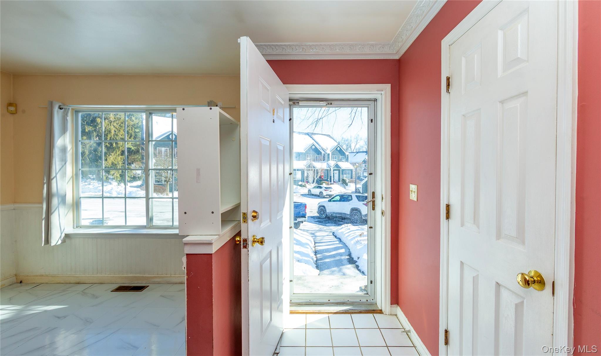 #5 photo, 203 Kensington Court, Brewster , NY 10509