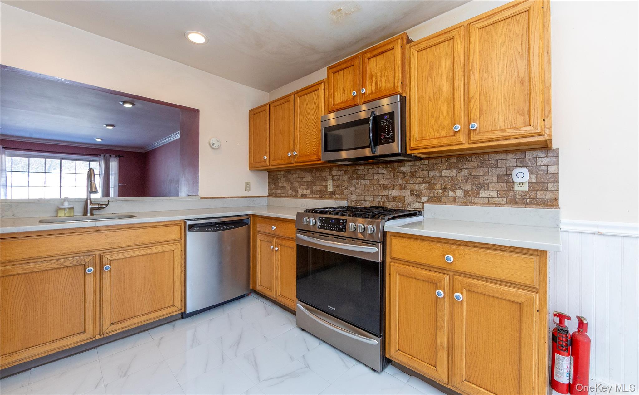 #9 photo, 203 Kensington Court, Brewster , NY 10509