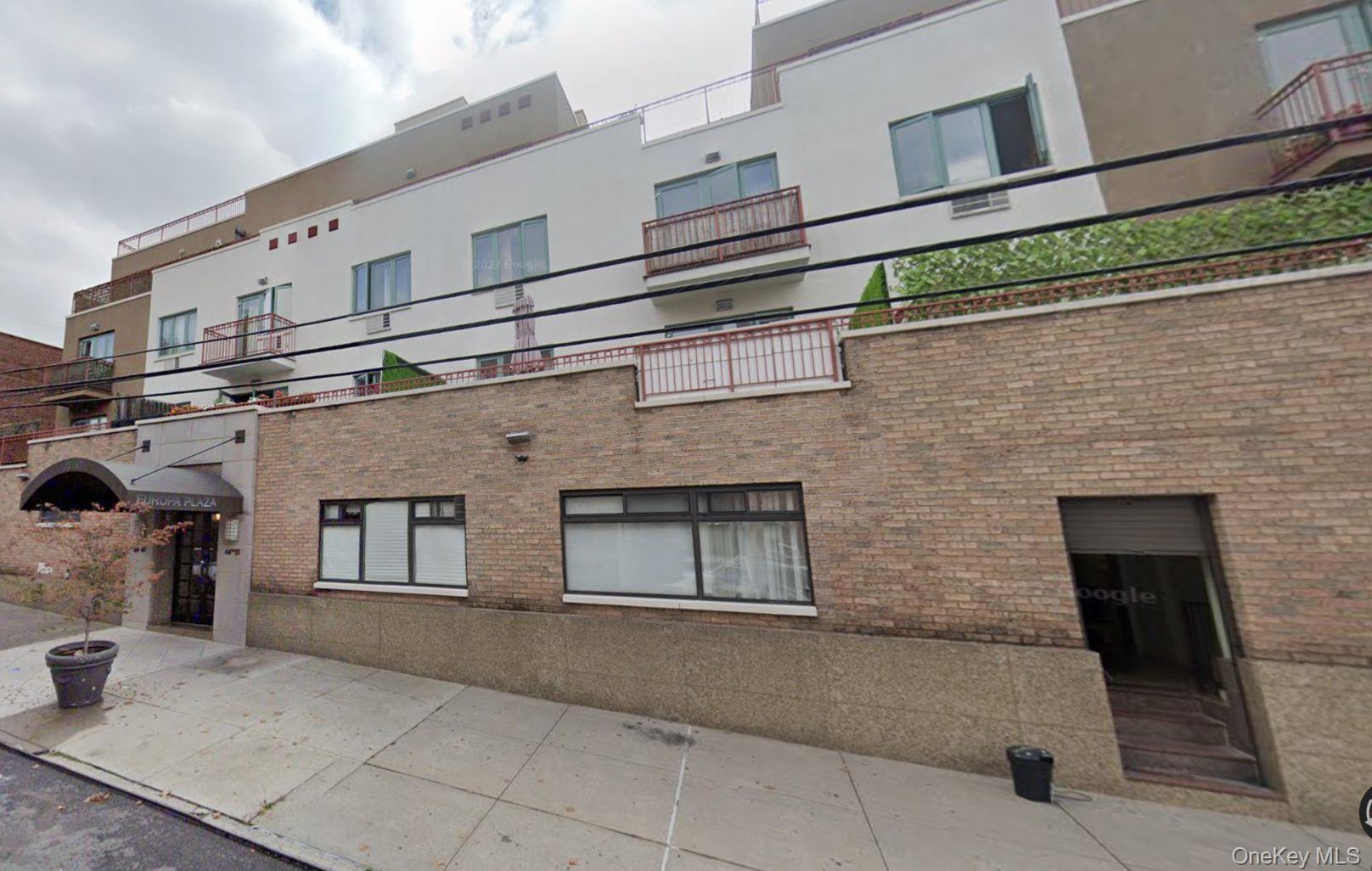 #2 photo, 2447 44th Street, Куинс ‖ Astoria , NY 11103