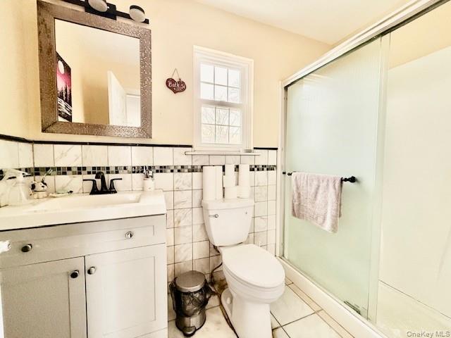 #18 photo, 116 Robinwood Drive, Shirley , NY 11967