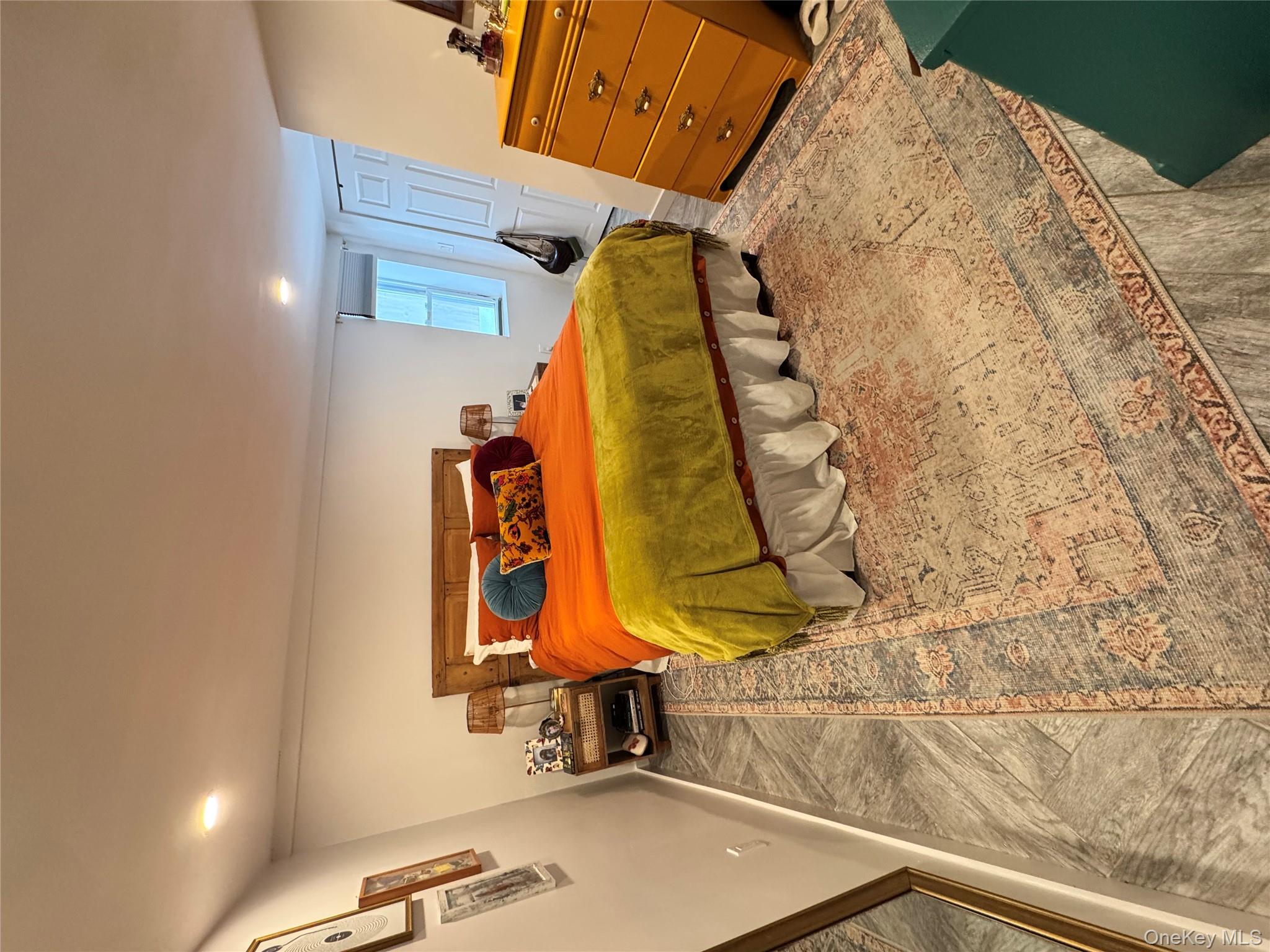 #11 photo, 122 E Fulton Street, מחוז נסאו Long Beach , NY 11561