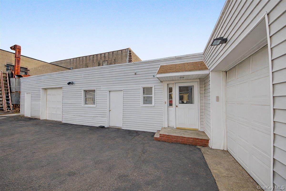 #3 photo, 328 Northrup Avenue, Mamaroneck , NY 10543