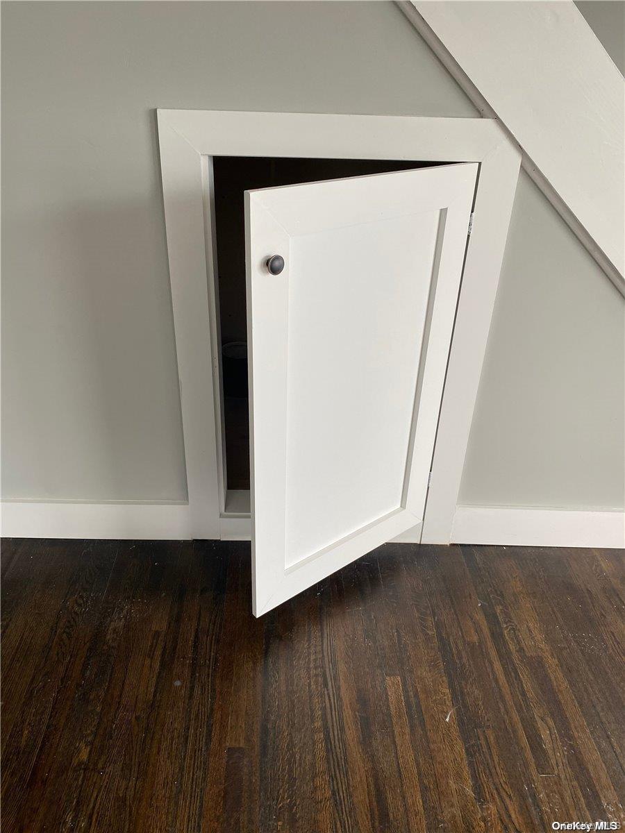 #6 photo, 122 E Fulton Street, מחוז נסאו Long Beach , NY 11561