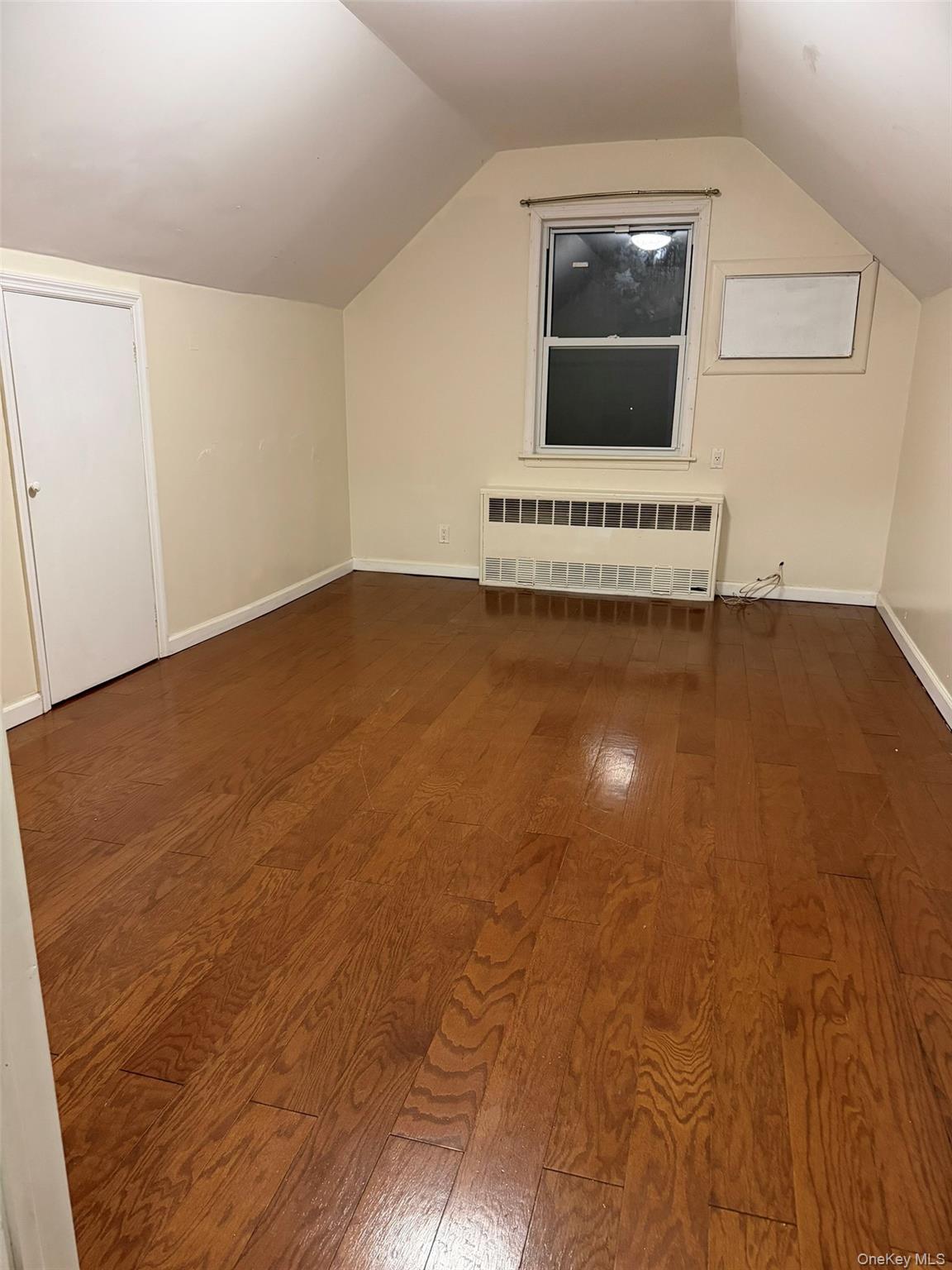 #2 photo, 7019 164th Street, קווינס Fresh Meadows , NY 11365