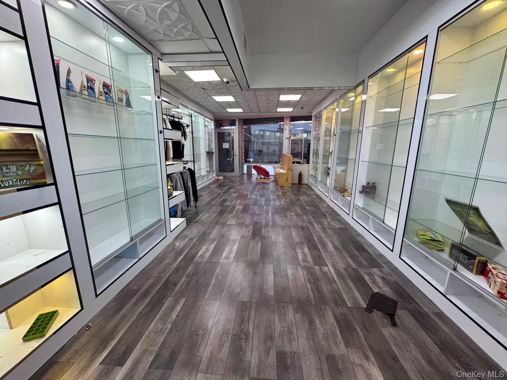 #4 photo, 156-09 Northern Blvd, फ्लशिंग Flushing , NY 11358