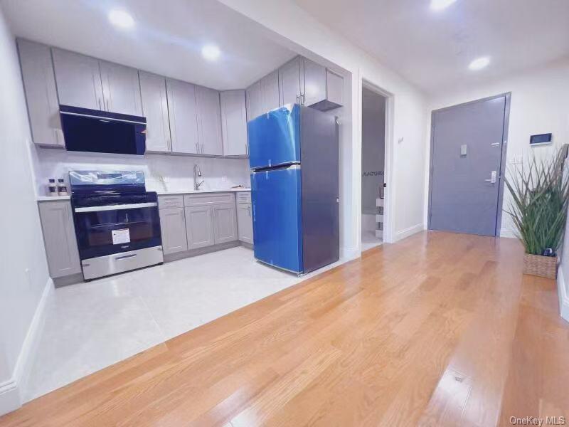 #3 photo, 141-15 Cherry Avenue, Flushing , NY 11355