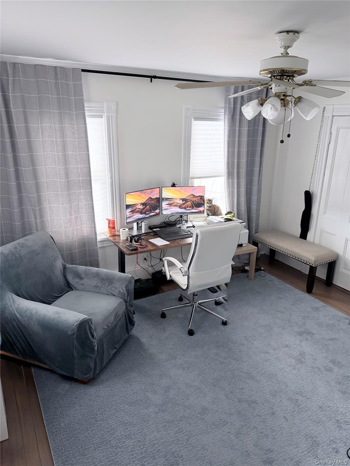 #4 photo, 31 Ireland Place, Amityville , NY 11701