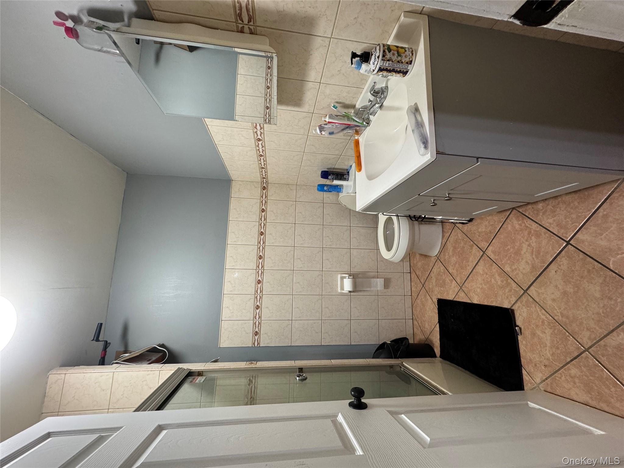 #7 photo, 10416 134th Street, Richmond Hill S. , NY 11419