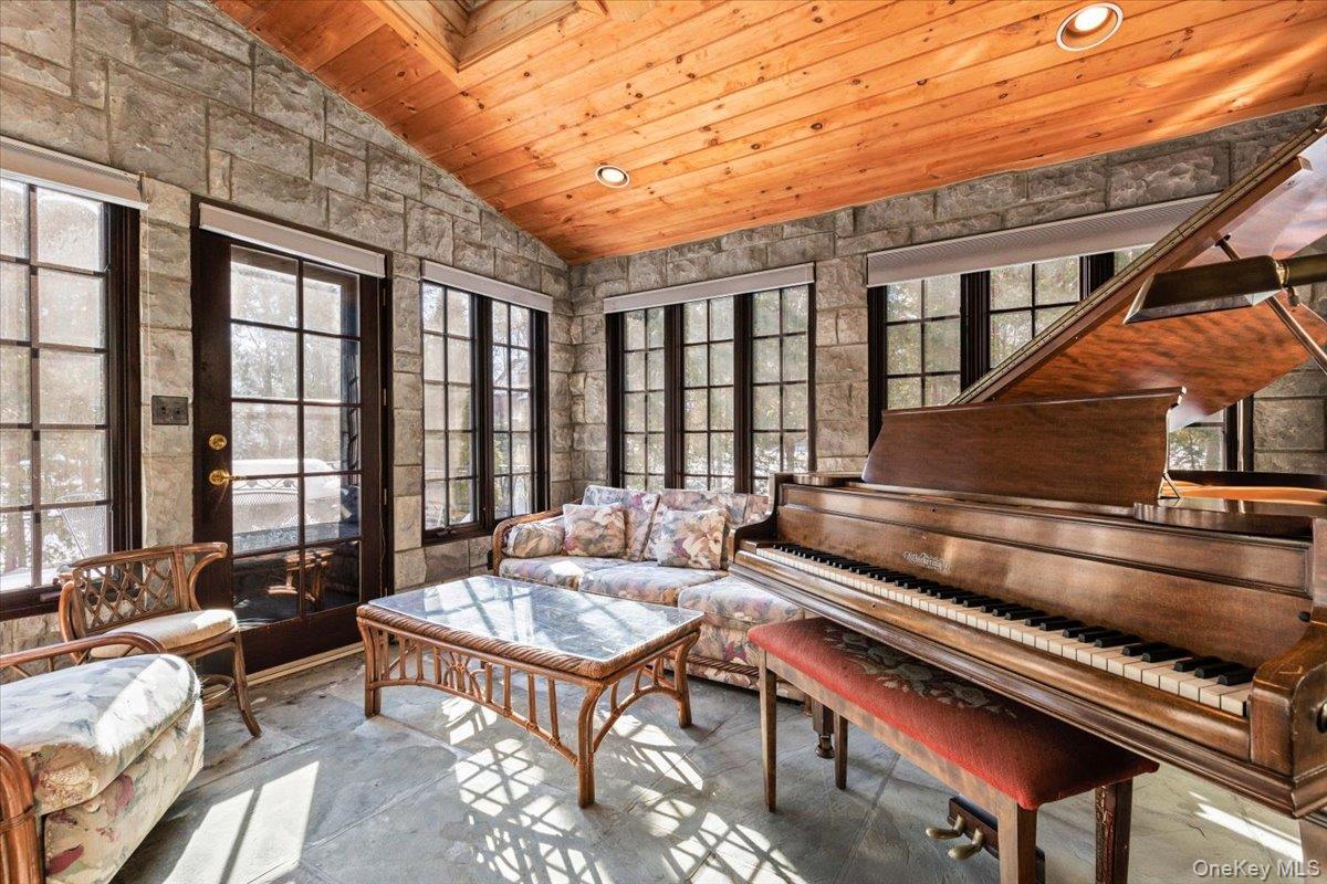 #13 photo, 46 FENIMORE Road, Scarsdale , NY 10583