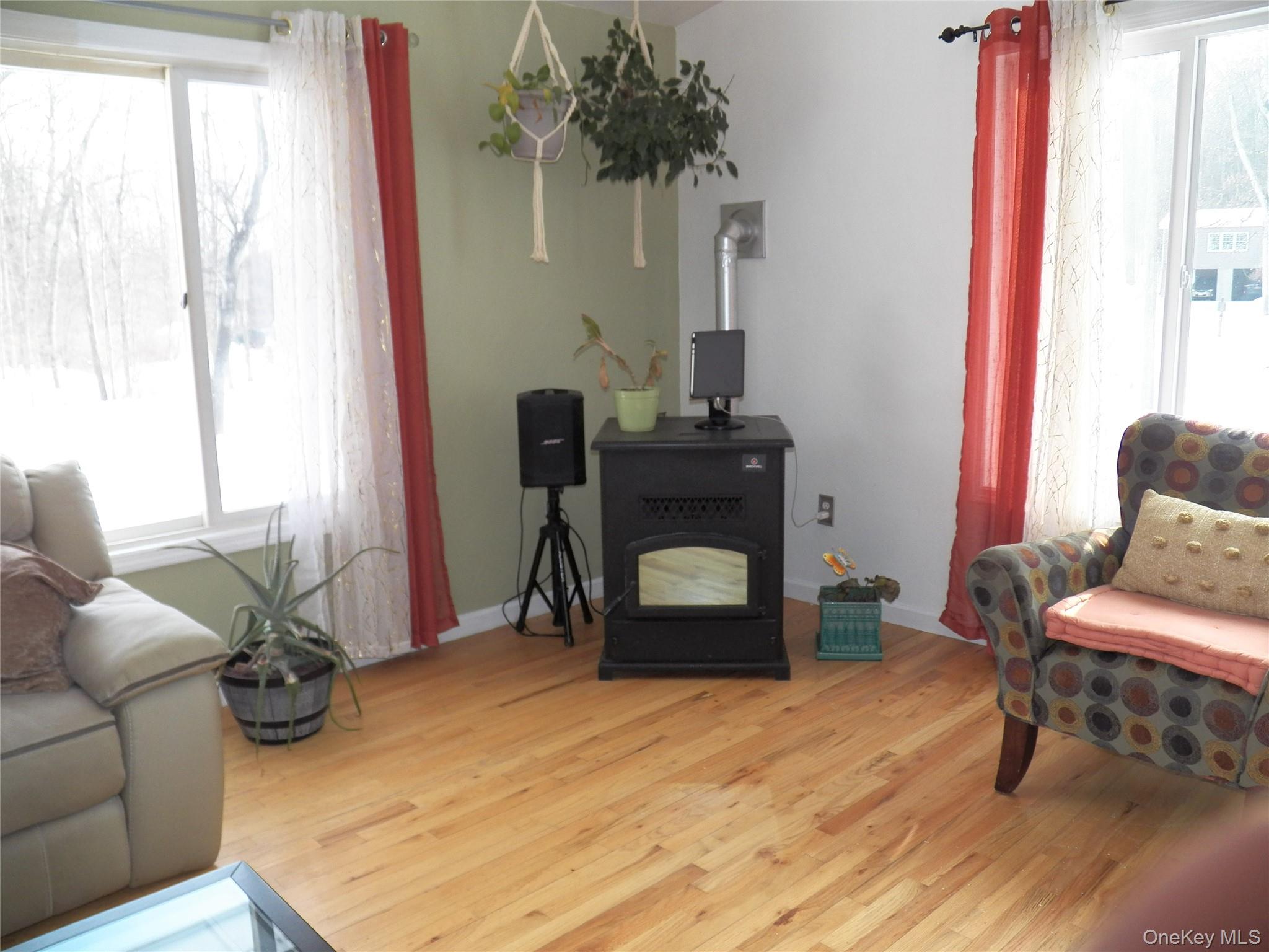 #11 photo, 20 Patrick Drive, Bloomingburg , NY 12721