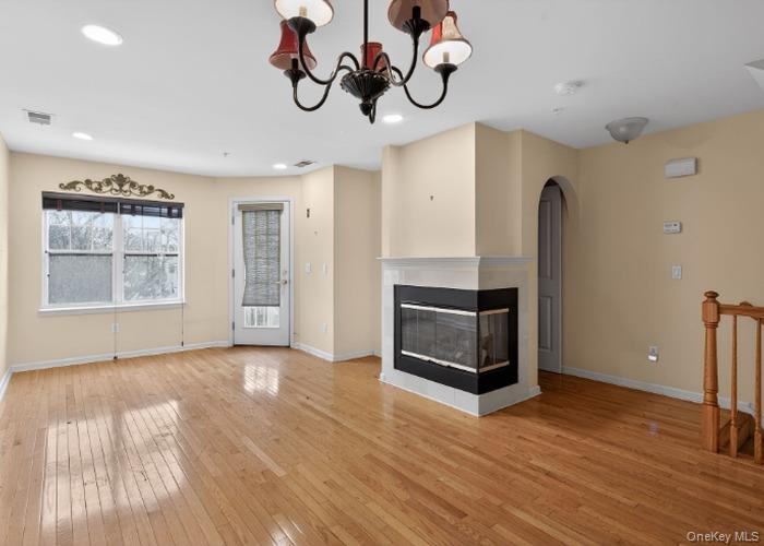 #6 photo, 414 Highridge Court, Peekskill , NY 10566