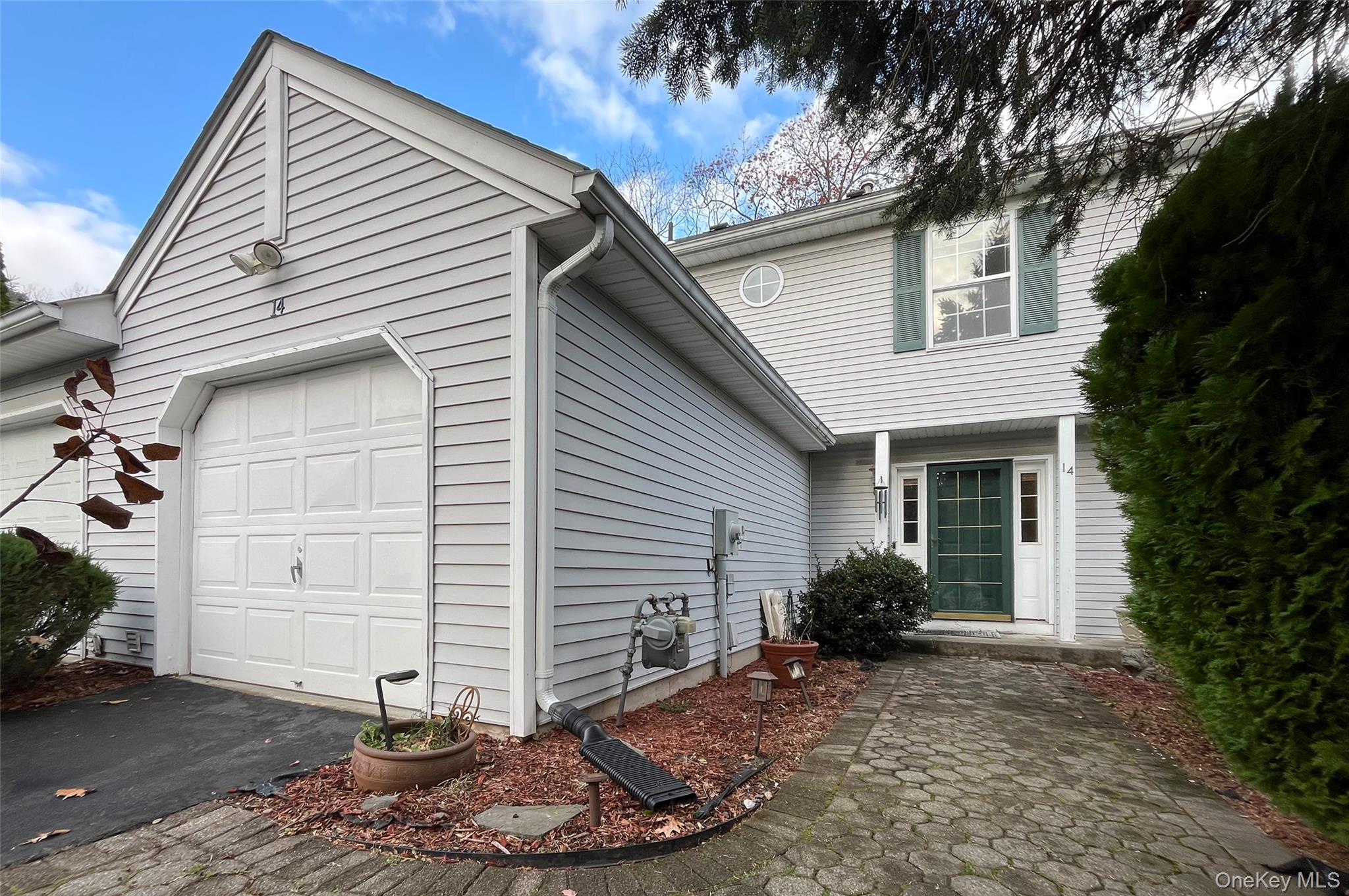 #4 photo, 14 Woodbine Drive, Highland Mills , NY 10930