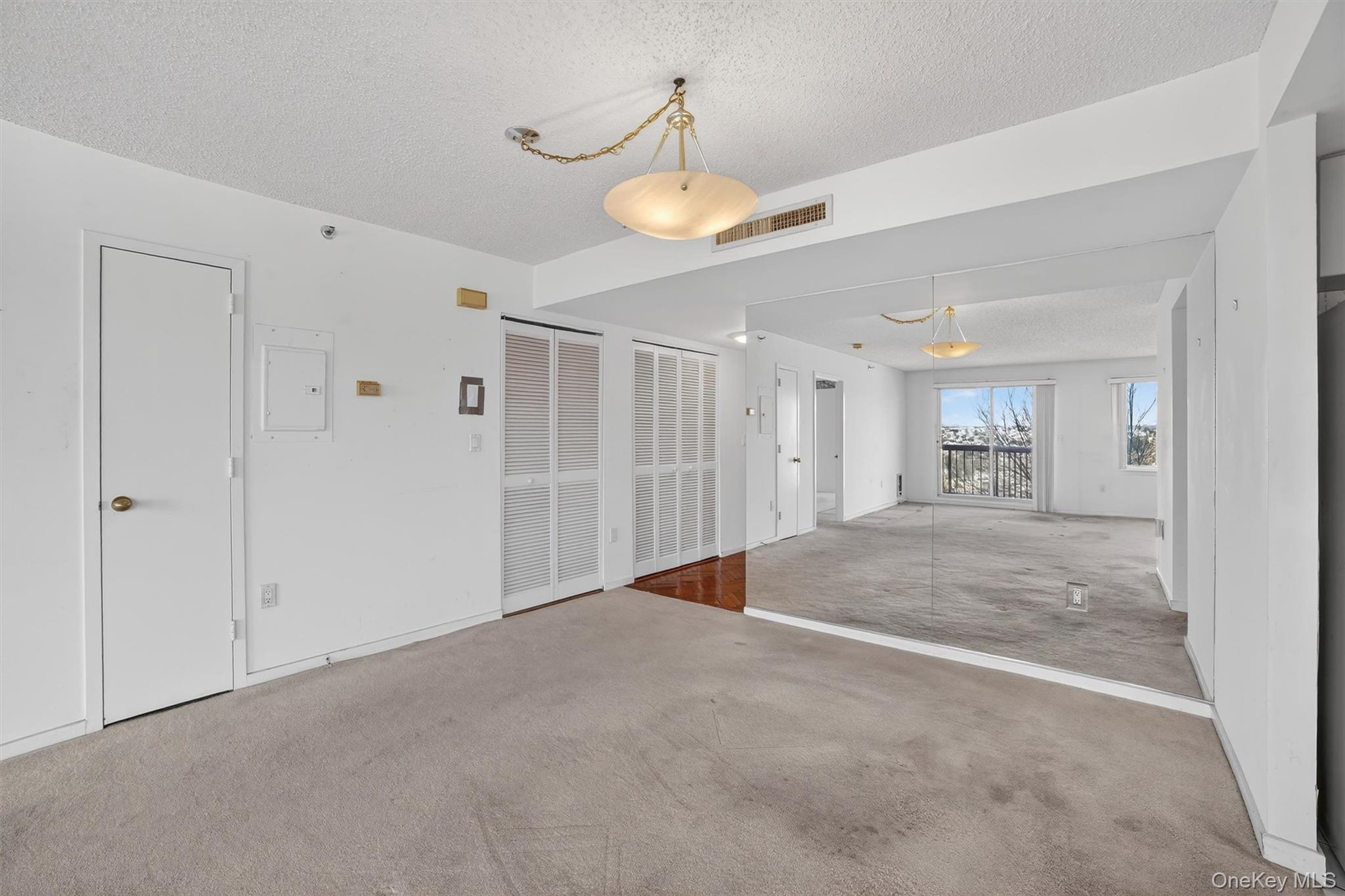 #15 photo, 10 Stewart Place, White Plains , NY 10603