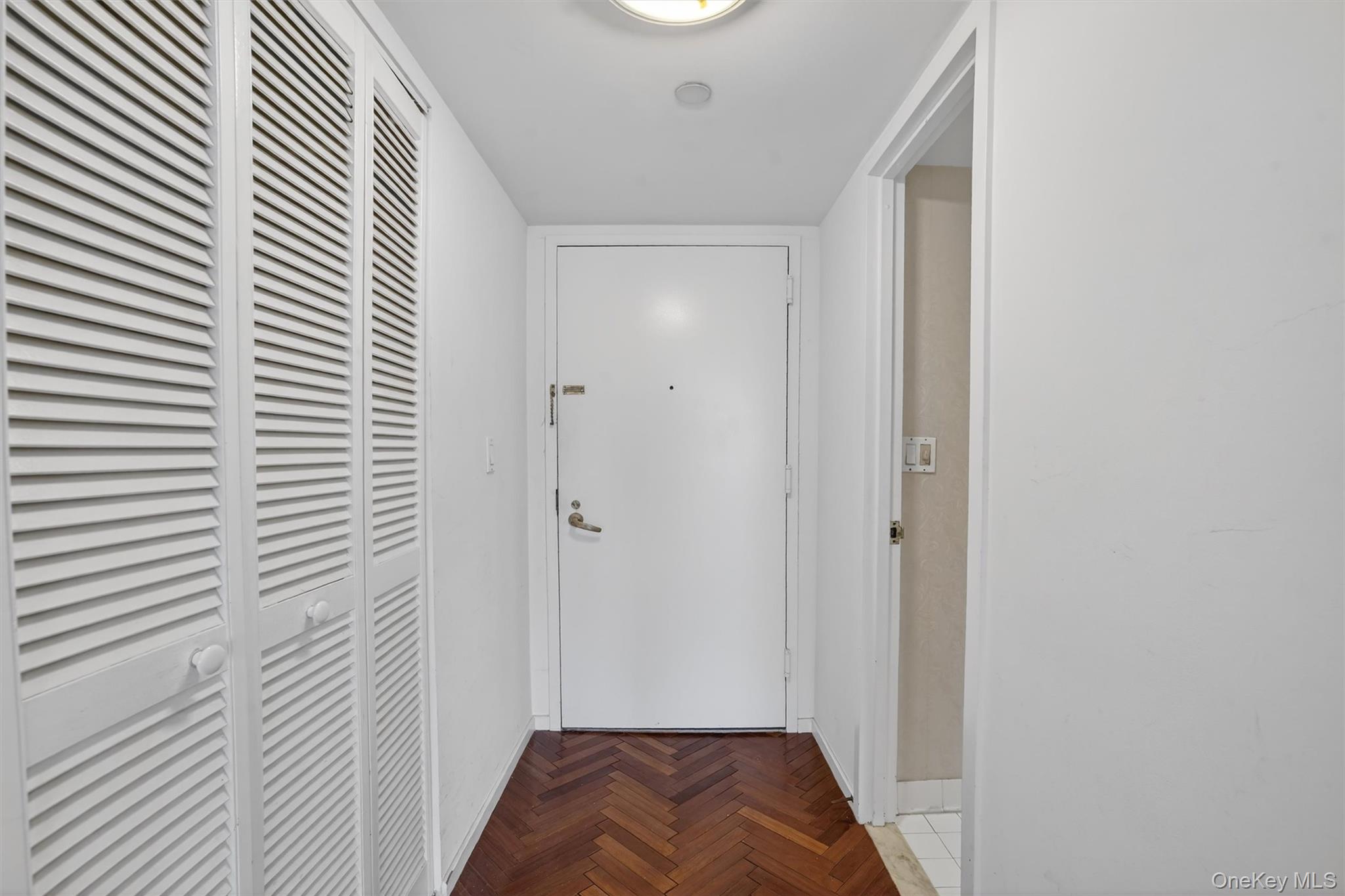 #6 photo, 10 Stewart Place, White Plains , NY 10603