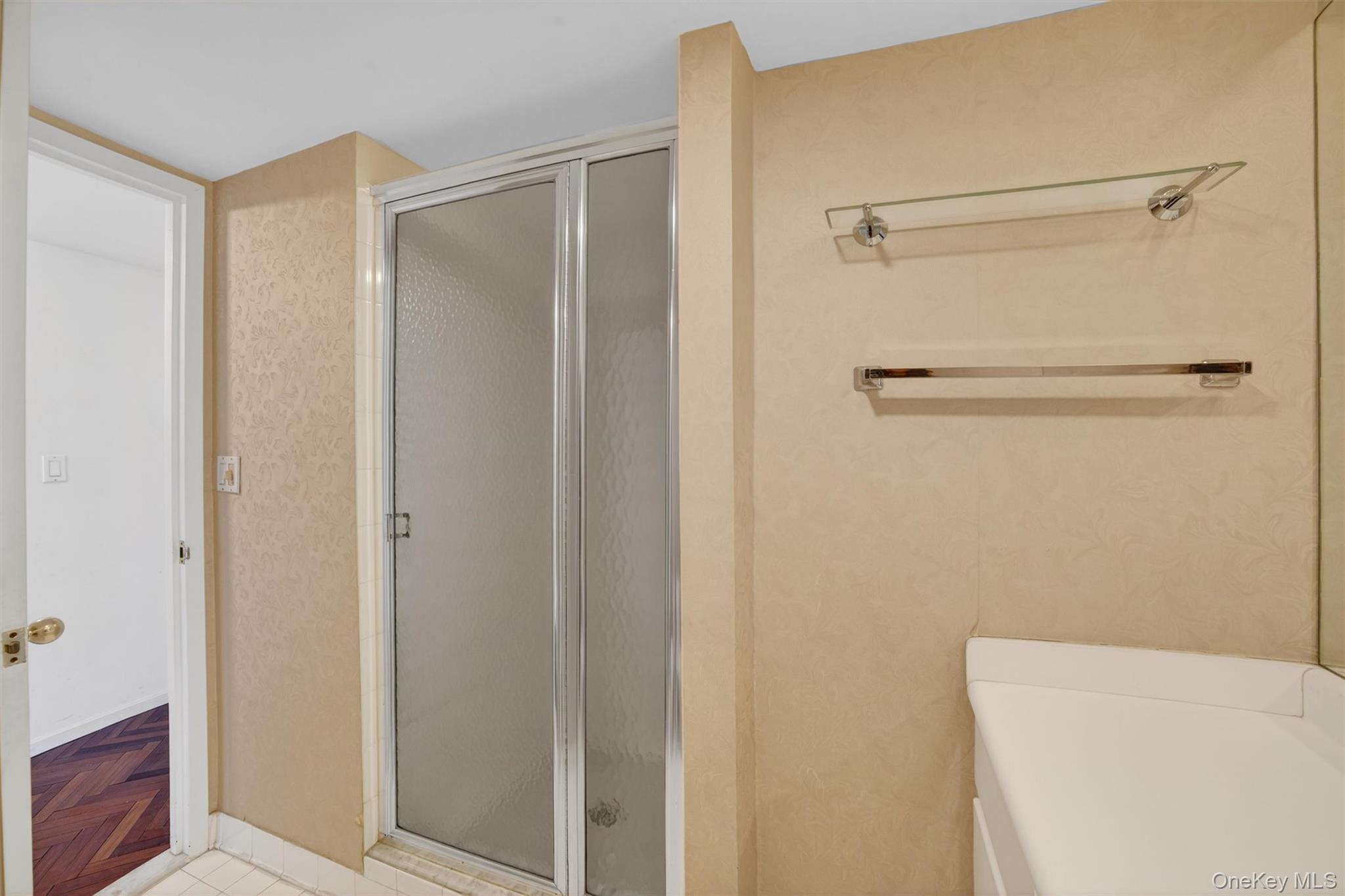 #9 photo, 10 Stewart Place, White Plains , NY 10603