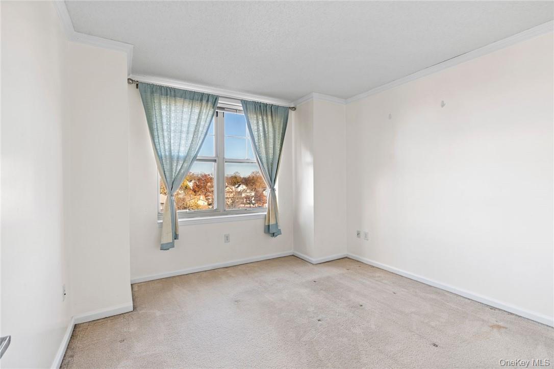 #4 photo, 300 Mamaroneck Avenue, White Plains , NY 10605