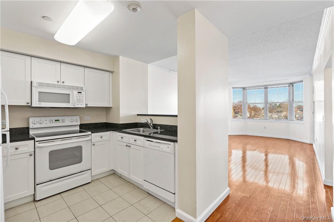 #8 photo, 300 Mamaroneck Avenue, White Plains , NY 10605