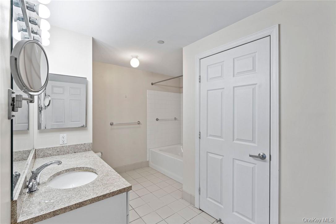 #9 photo, 300 Mamaroneck Avenue, White Plains , NY 10605