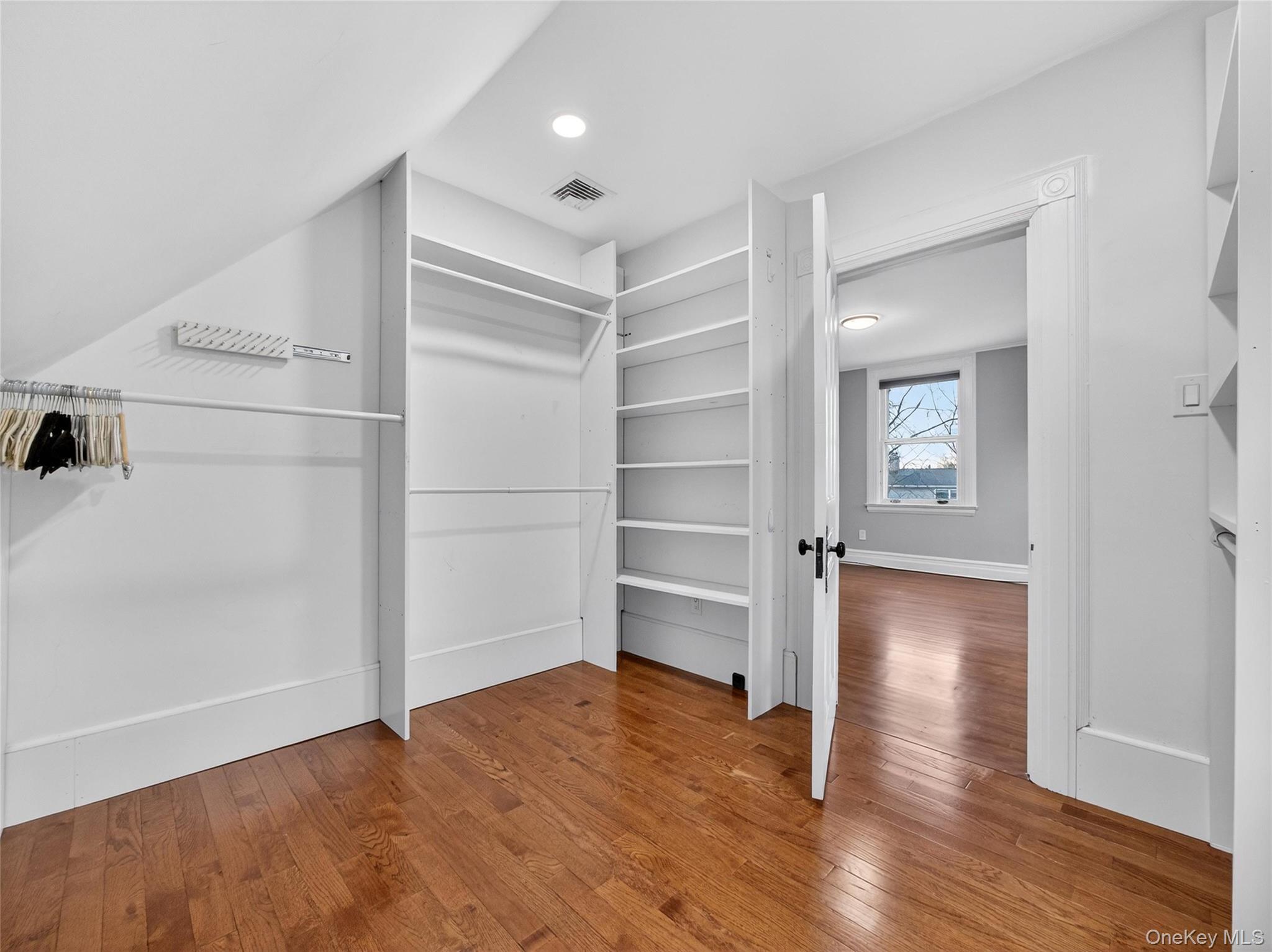 #14 photo, 79 Lafayette Avenue, Suffern , NY 10901