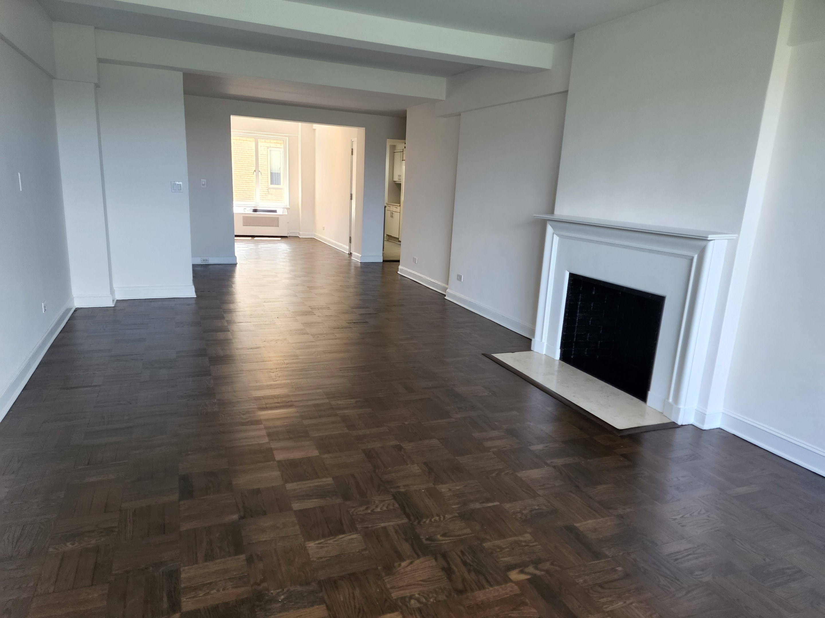 #7 photo, 40 CENTRAL Park S, मैनहटन Central Park South , NY 10019