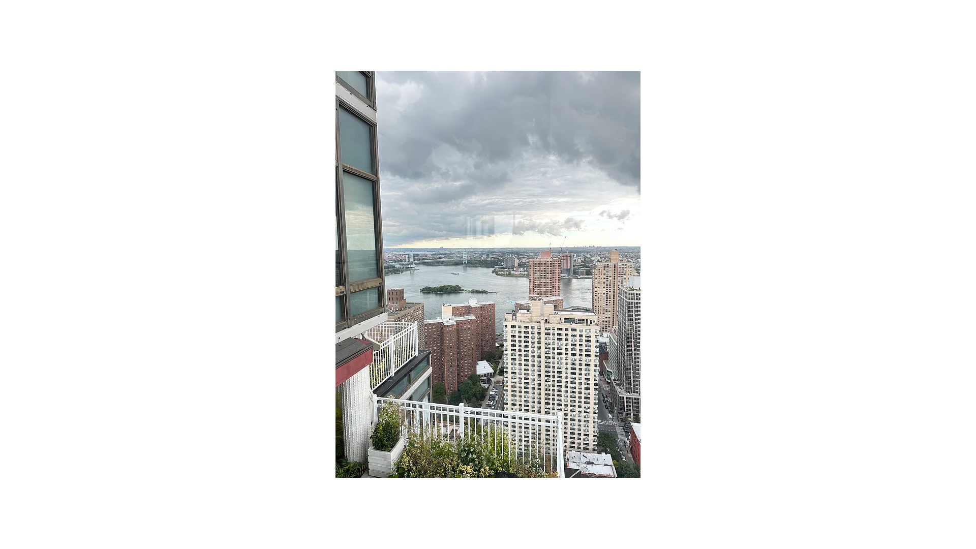 #10 photo, 300 E 93RD Street, Yorkville , NY 10128