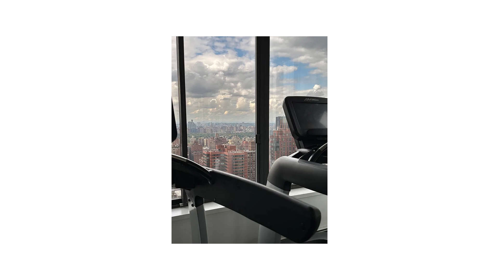 #13 photo, 300 E 93RD Street, Yorkville , NY 10128