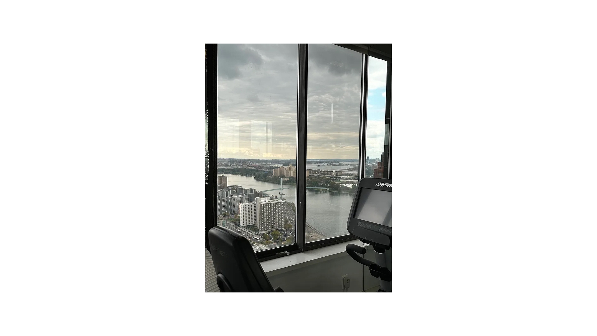 #14 photo, 300 E 93RD Street, Yorkville , NY 10128