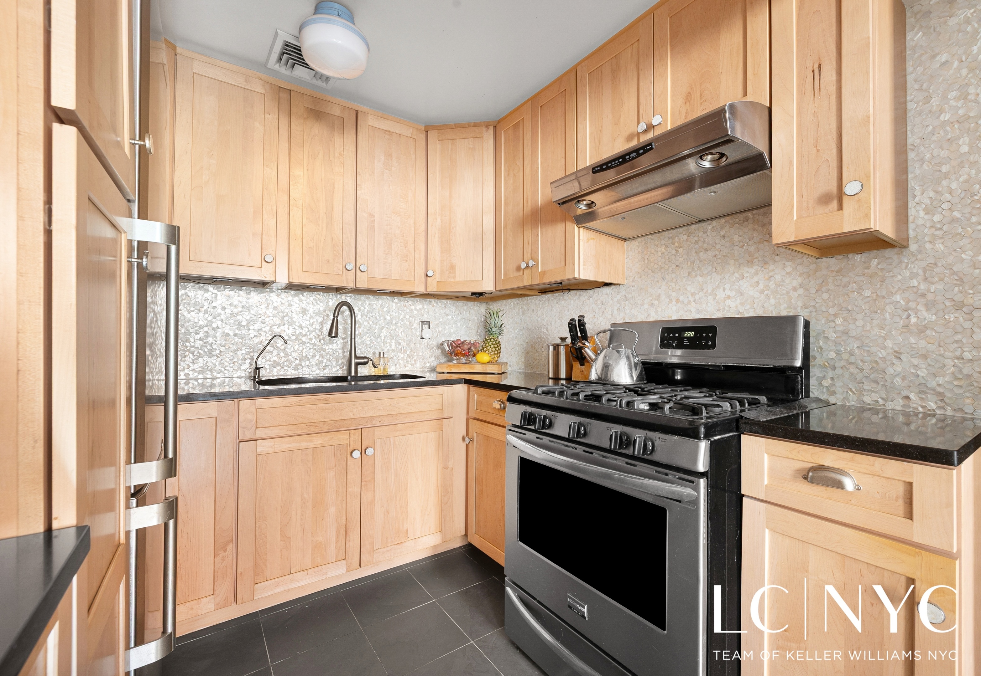 #6 photo, 460 W 23rd Street, מנהטן Chelsea , NY 10011