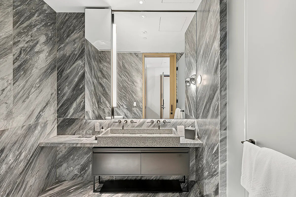 #9 photo, 25 W 28TH Street, מנהטן NoMad , NY 10001