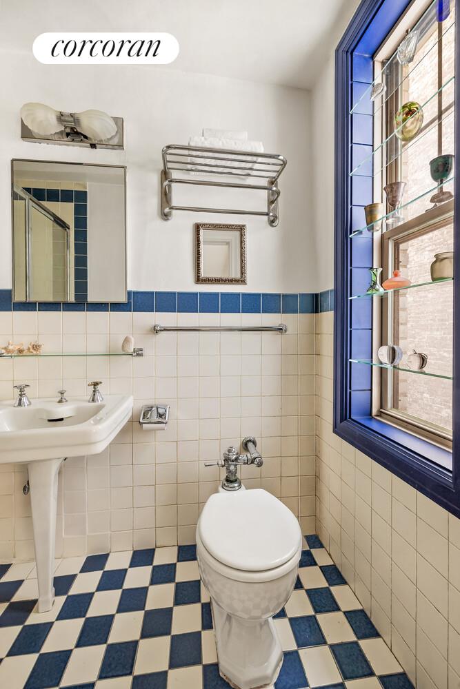 #10 photo, 45 CHRISTOPHER Street, מנהטן West Village , NY 10014