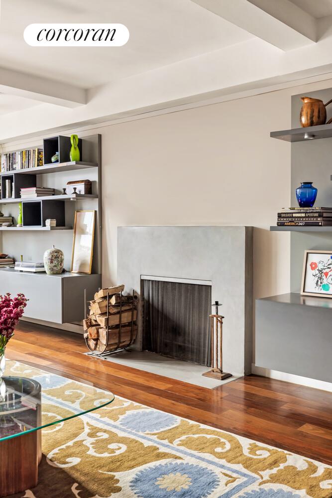 #11 photo, 45 CHRISTOPHER Street, מנהטן West Village , NY 10014