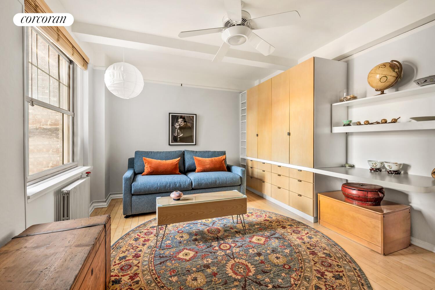 #9 photo, 45 CHRISTOPHER Street, מנהטן West Village , NY 10014