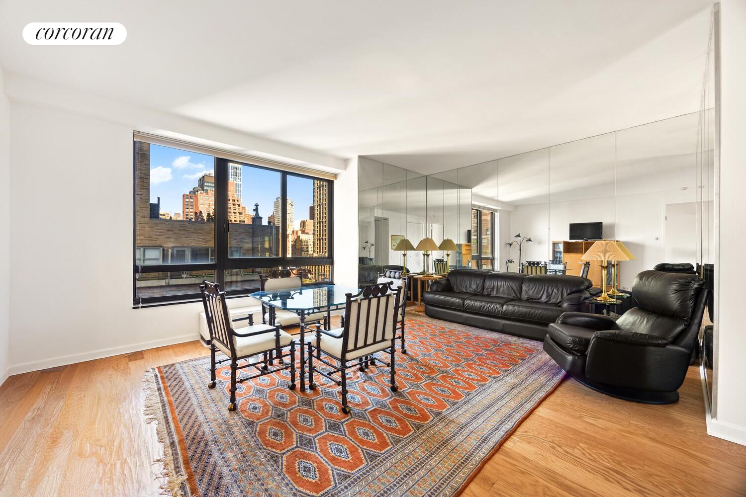 #1 photo, 100 UNITED NATIONS Plaza, מנהטן Turtle Bay , NY 10017