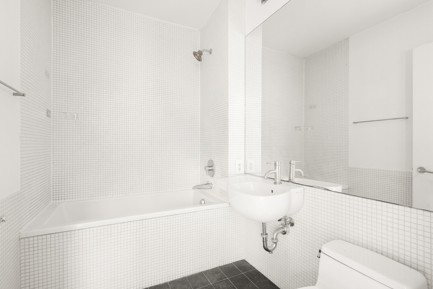 #6 photo, 105 NORFOLK Street, मैनहटन Lower East Side , NY 10002