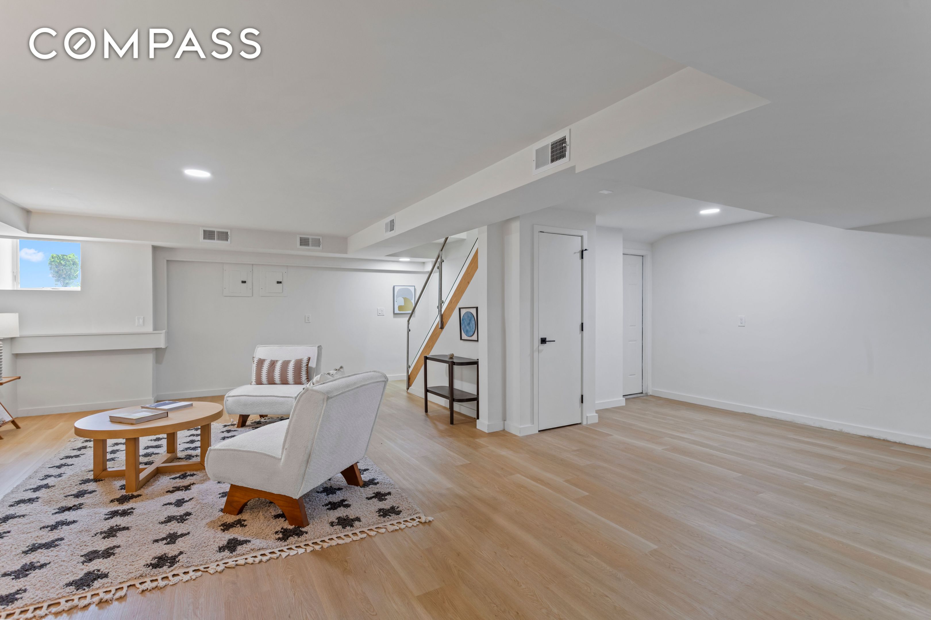 #13 photo, 3112 Emmons Avenue, Бруклин ‖ Sheepshead Bay , NY 11235