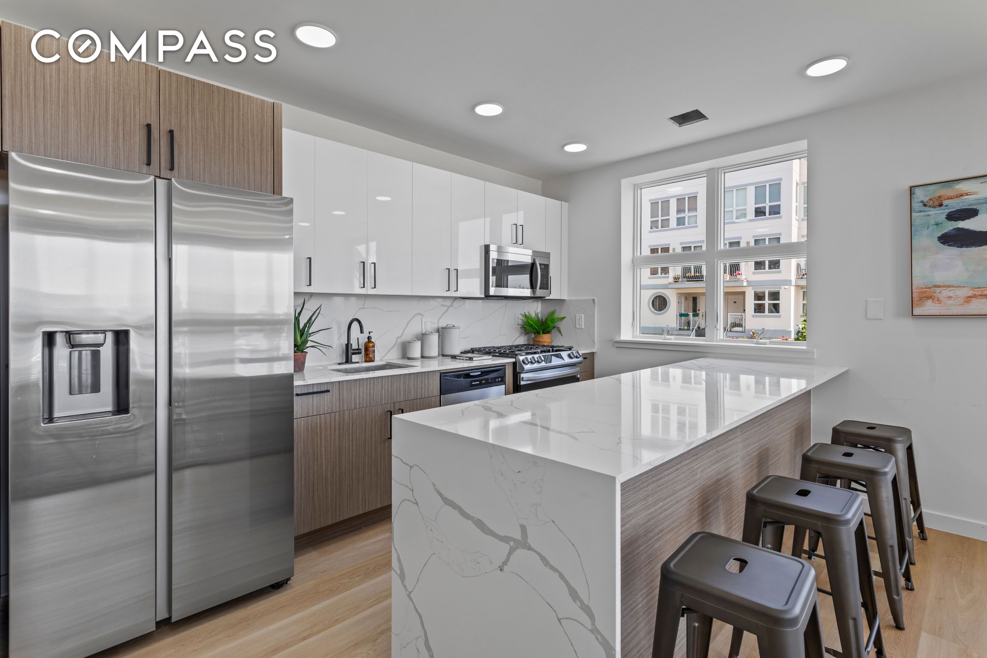 #4 photo, 3112 Emmons Avenue, Бруклин ‖ Sheepshead Bay , NY 11235