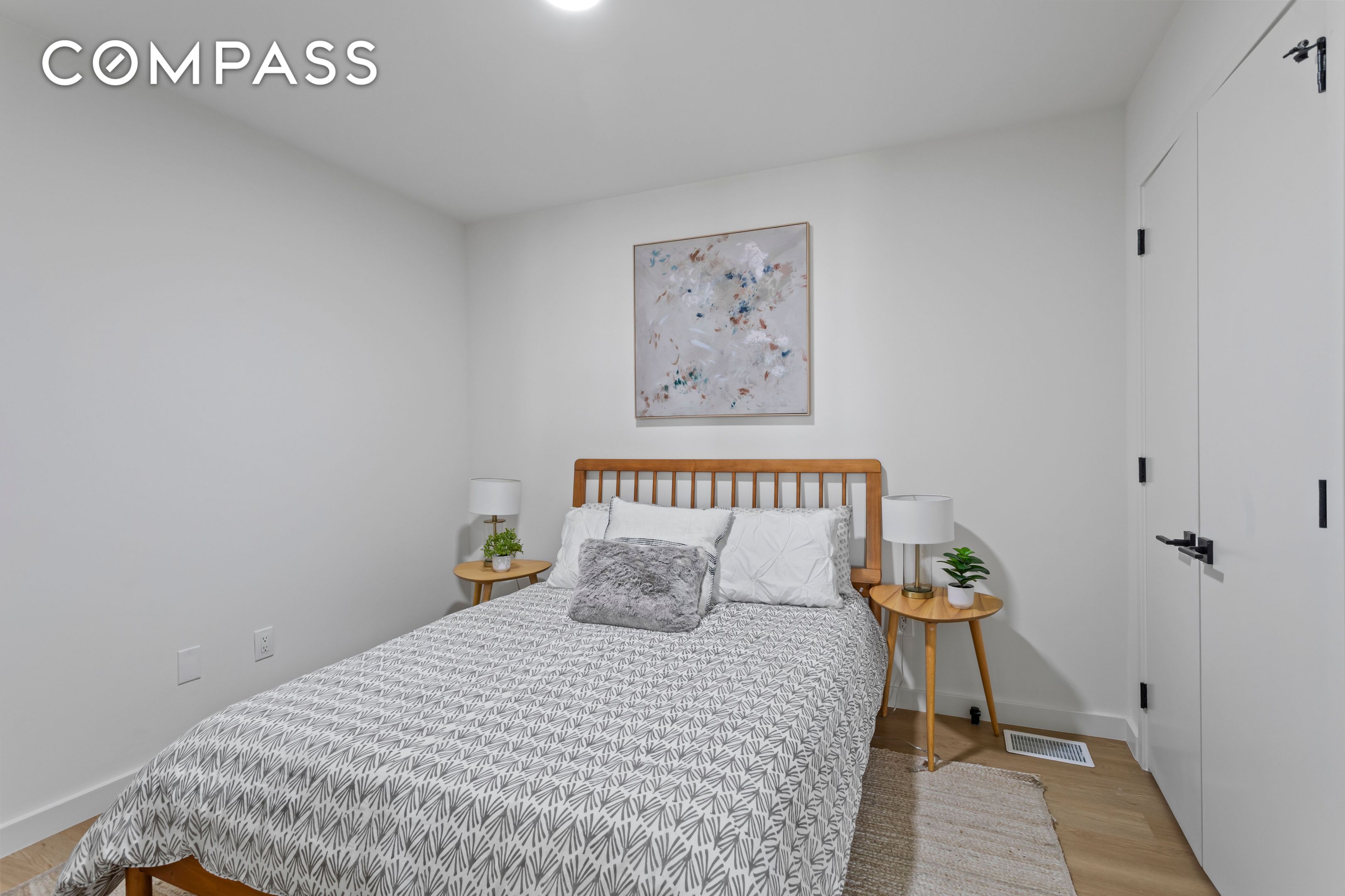 #8 photo, 3112 Emmons Avenue, Бруклин ‖ Sheepshead Bay , NY 11235