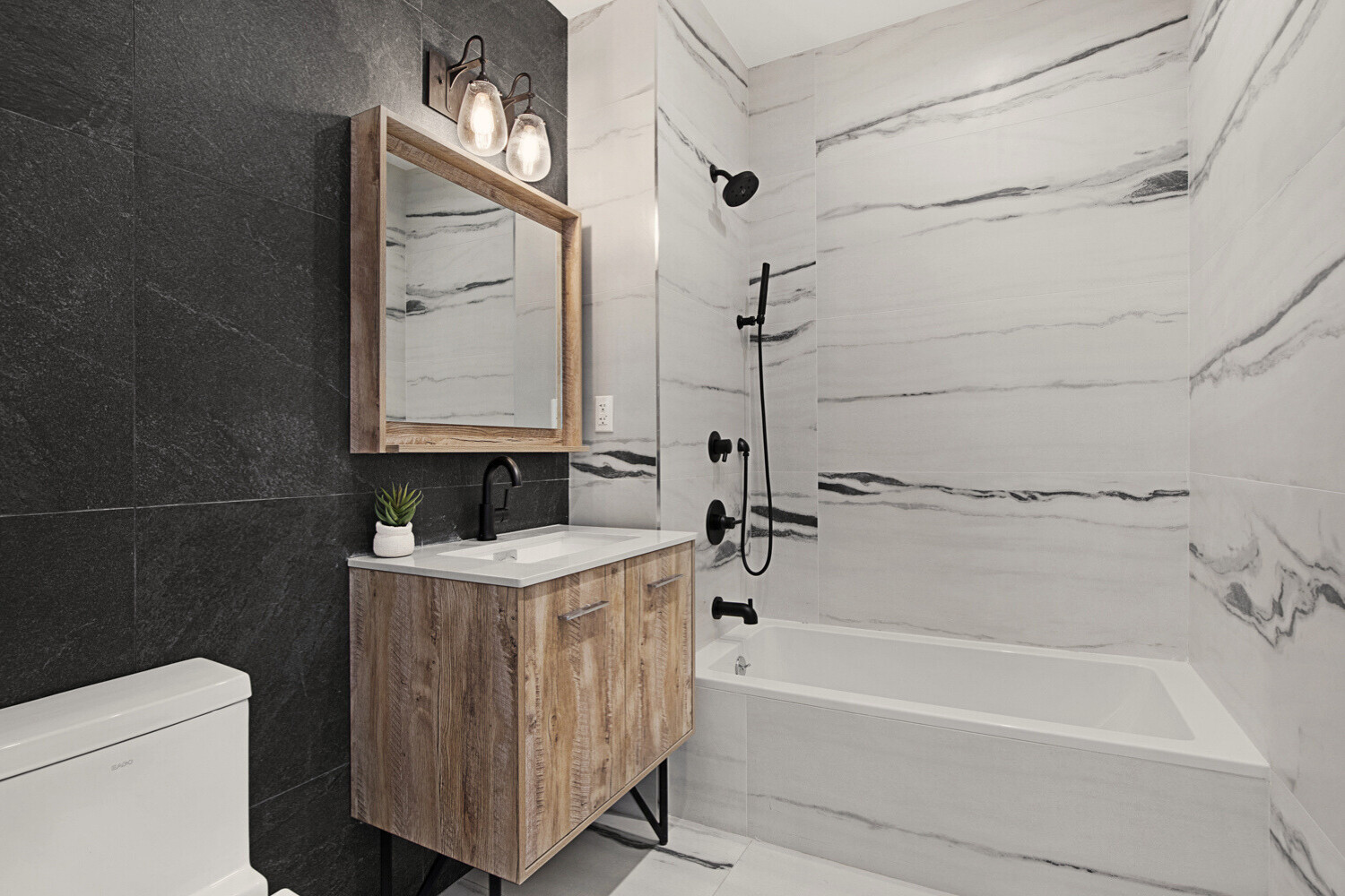 #6 photo, 1003 WILLOUGHBY Avenue, ब्रुकलीन Bushwick , NY 11221