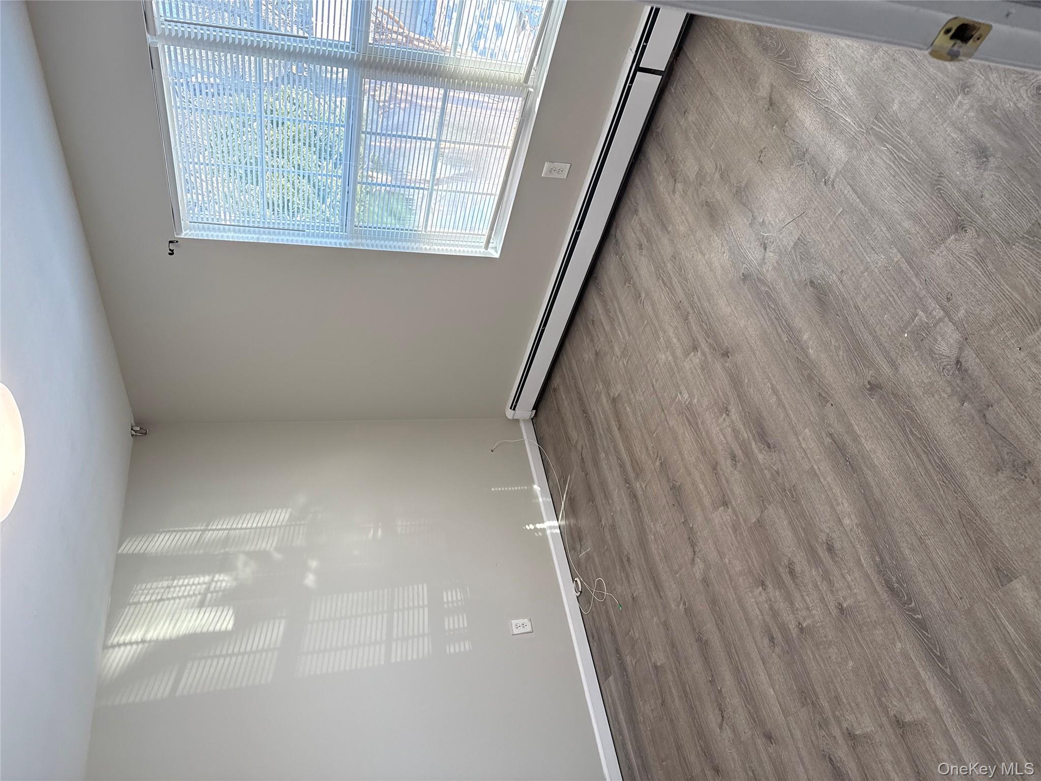 #3 photo, 25 Brightside Avenue, מחוז סאפוק Central Islip , NY 11722