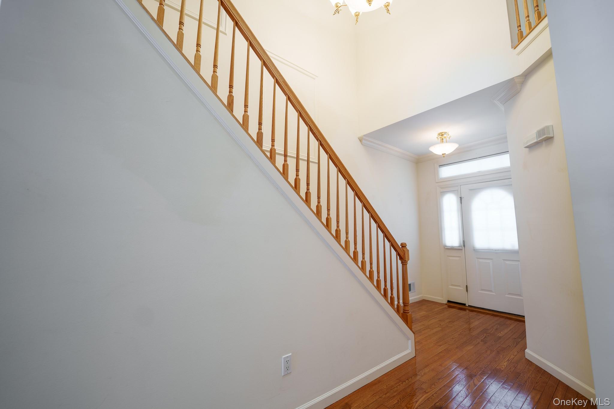 #3 photo, 9 Mohannis Way, Kings Park , NY 11754