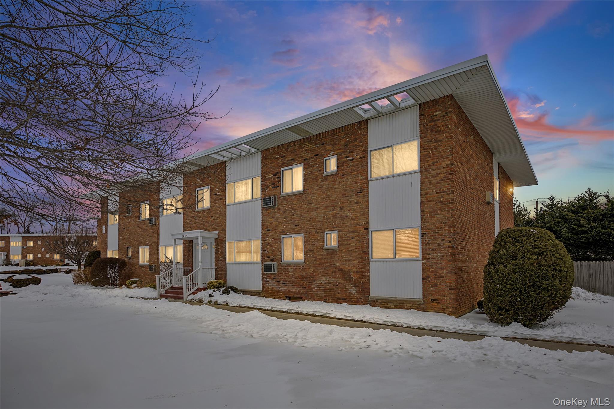 #1 photo, 355 Route 111, Smithtown , NY 11787