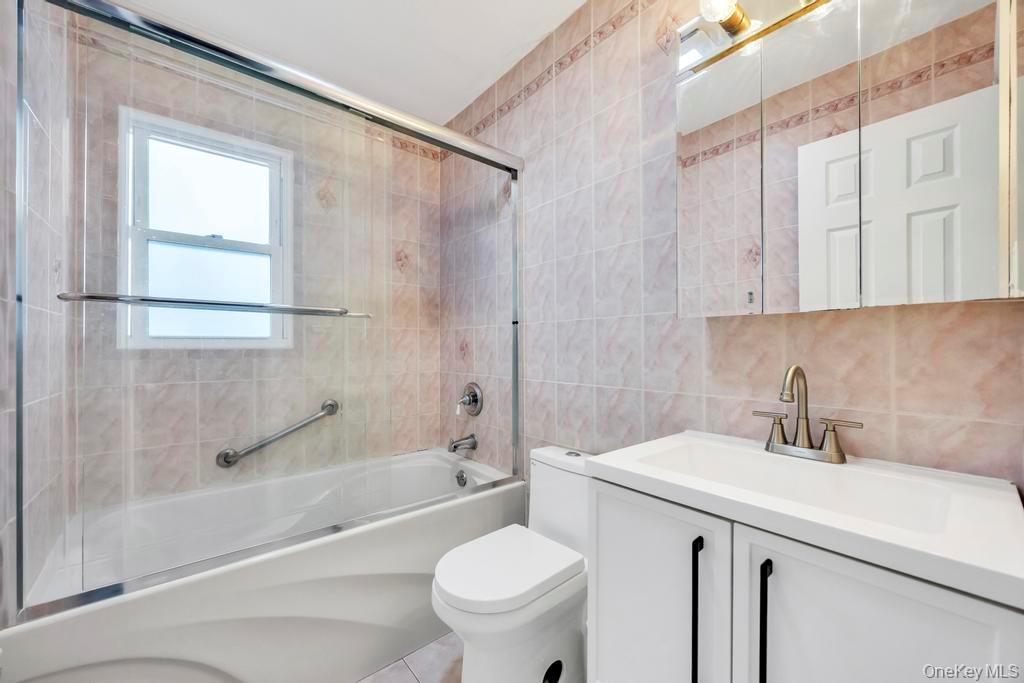 #14 photo, 361 S 16th Street, Lindenhurst , NY 11757