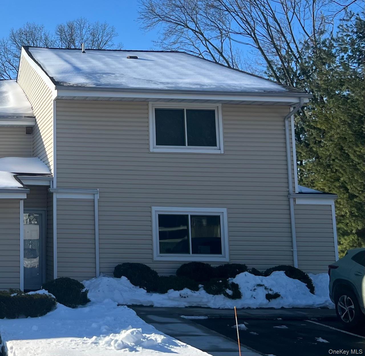 #1 photo, 590 Haig Street, Baldwin , NY 11510