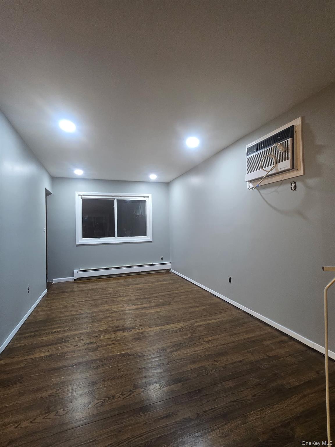 #6 photo, 3666 Illona Lane, Oceanside , NY 11572