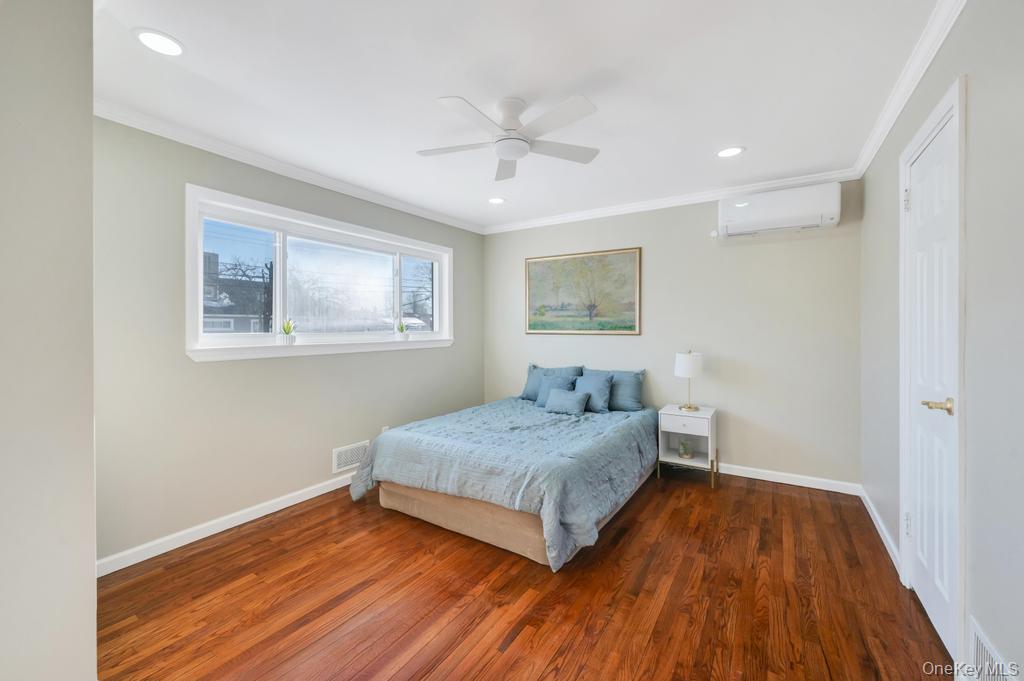 #13 photo, 2127 Erma Drive, East Meadow , NY 11554