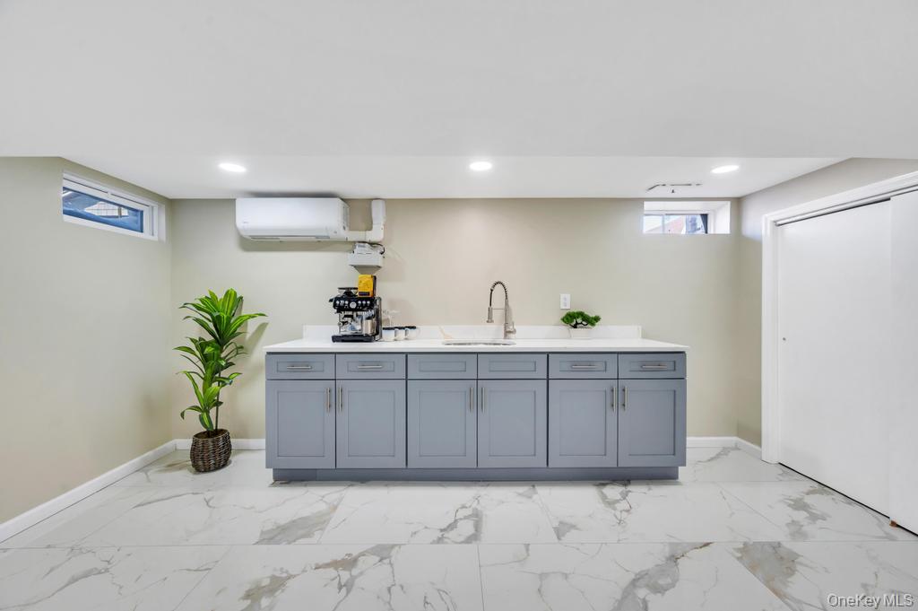 #19 photo, 2127 Erma Drive, East Meadow , NY 11554